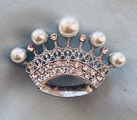 Edelweis Crown Rhinestone Crown Brooch - CrownDesigners